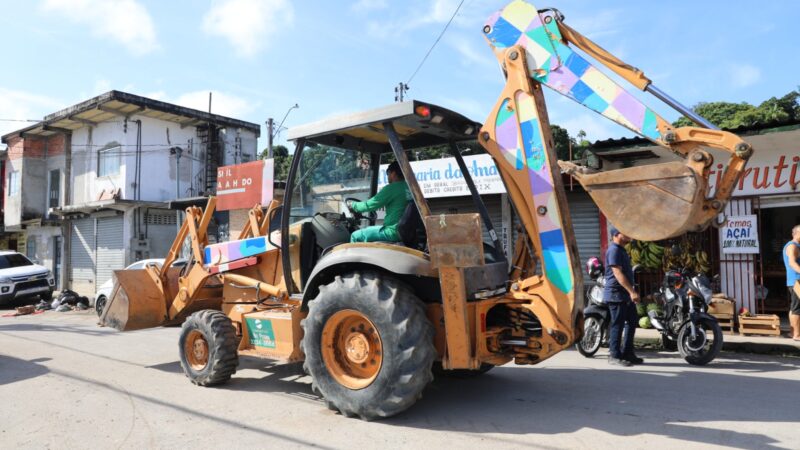 ‘Asfalta Manaus’ chega ao bairro Cidade de Deus, anuncia prefeito