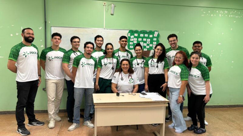 UEA realiza ações sociais e de saúde em Presidente Figueiredo