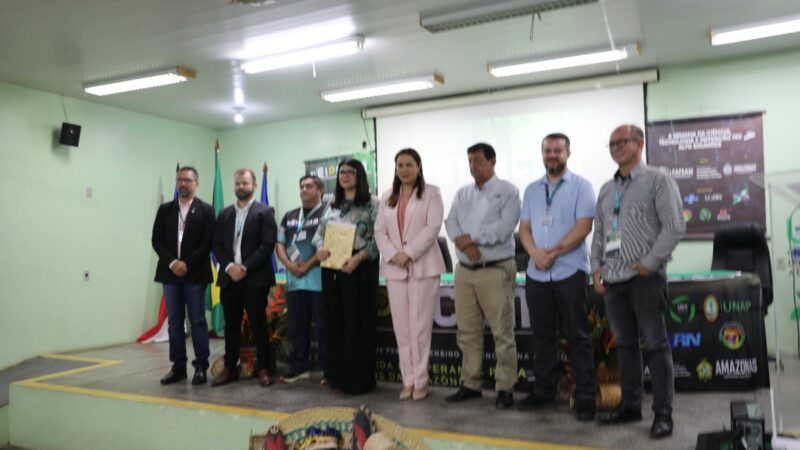 Com foco na igualdade para promover parcerias sustentáveis, UEA e Universidade Nacional da Amazônia Peruana assinam acordo de cooperação técnica